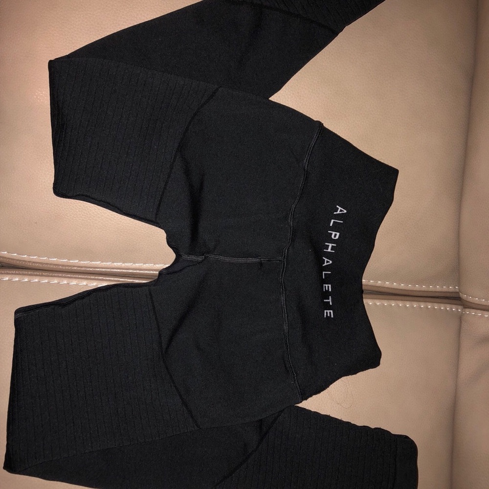 Alphalete revival leggings